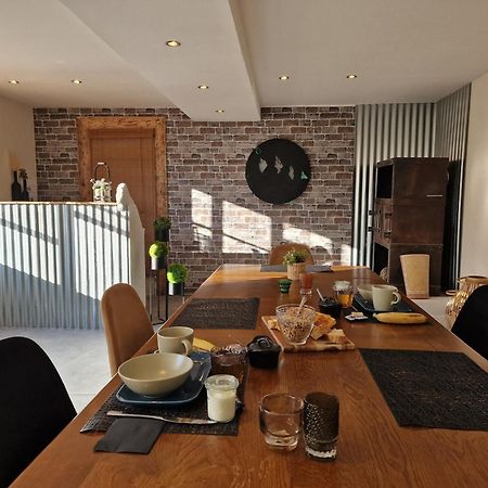 Gite L'Enclos O Rendez-Vous Roquefeuil-Pays De Sault- Avec Jardin Exterior foto
